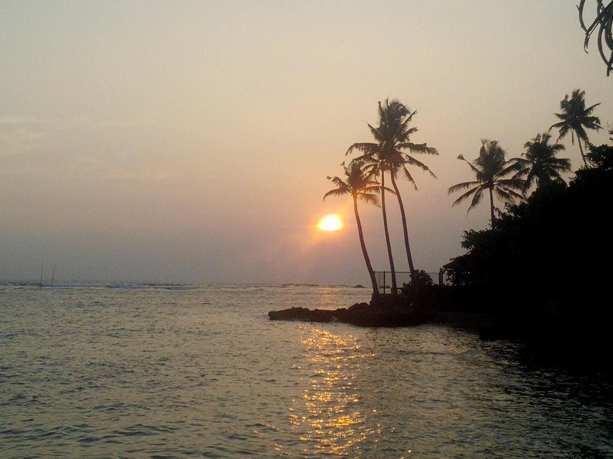 Sayuri Beach Hotel ماتارا المظهر الخارجي الصورة