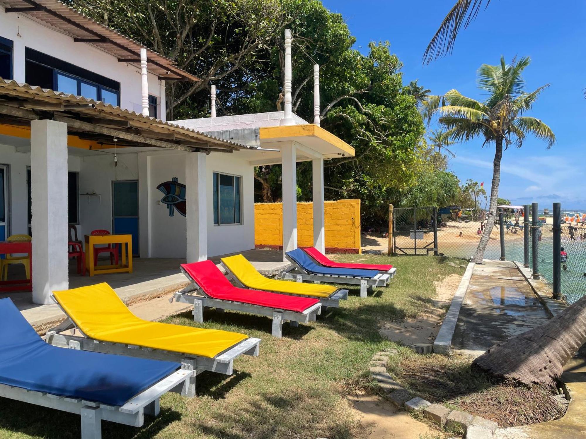 Sayuri Beach Hotel ماتارا المظهر الخارجي الصورة