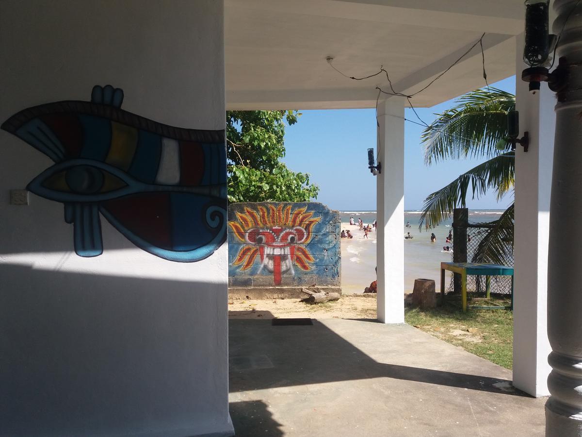 Sayuri Beach Hotel ماتارا المظهر الخارجي الصورة