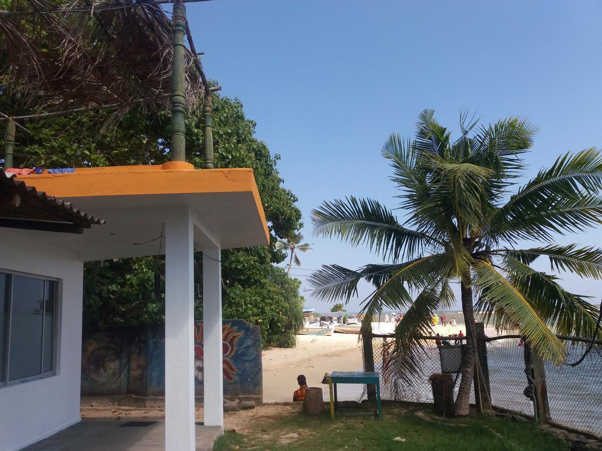 Sayuri Beach Hotel ماتارا المظهر الخارجي الصورة
