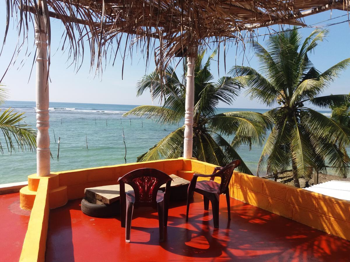 Sayuri Beach Hotel ماتارا المظهر الخارجي الصورة