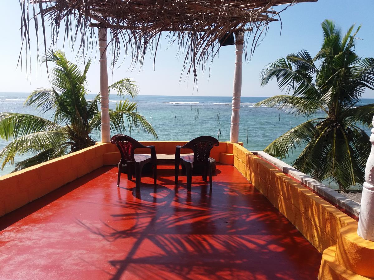 Sayuri Beach Hotel ماتارا المظهر الخارجي الصورة