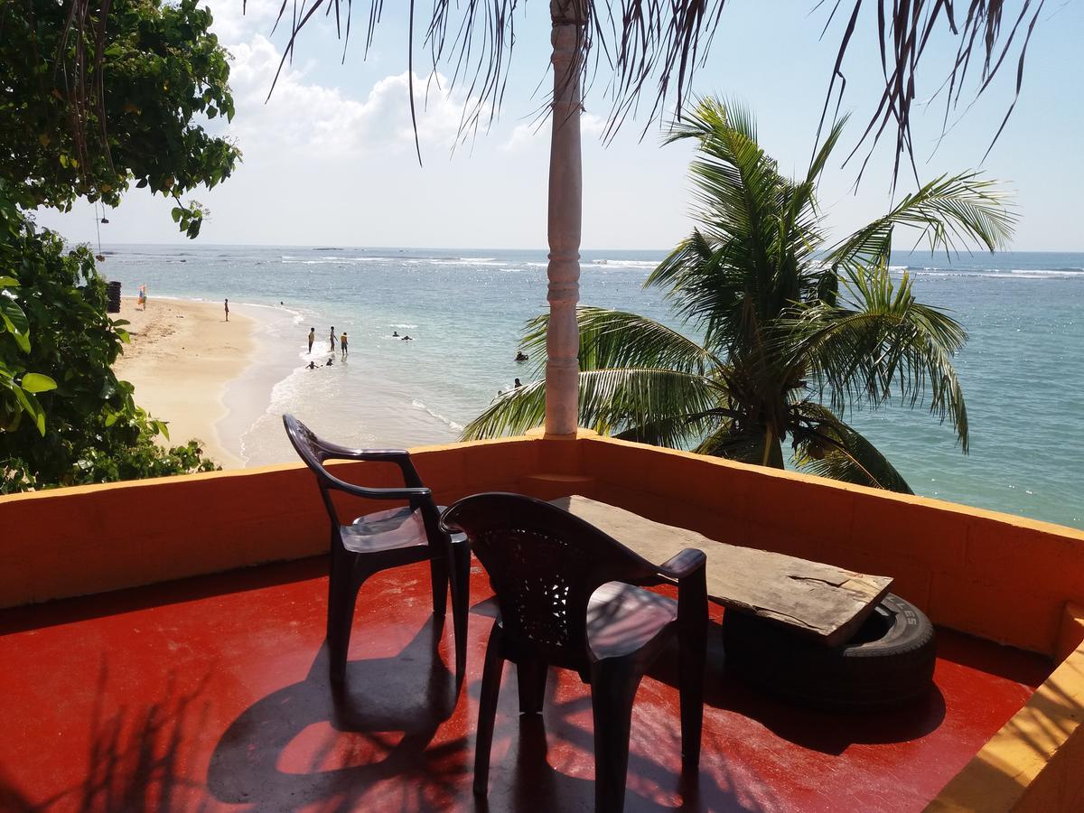 Sayuri Beach Hotel ماتارا المظهر الخارجي الصورة
