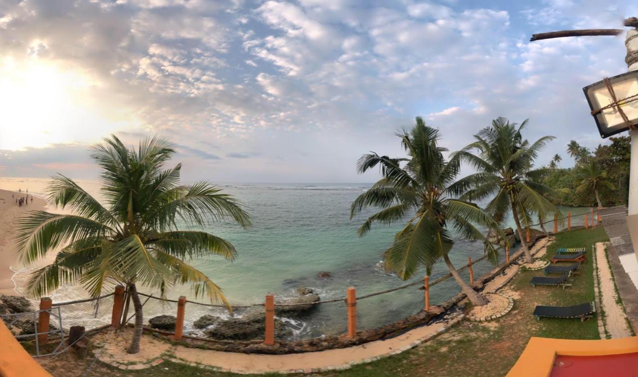 Sayuri Beach Hotel ماتارا المظهر الخارجي الصورة